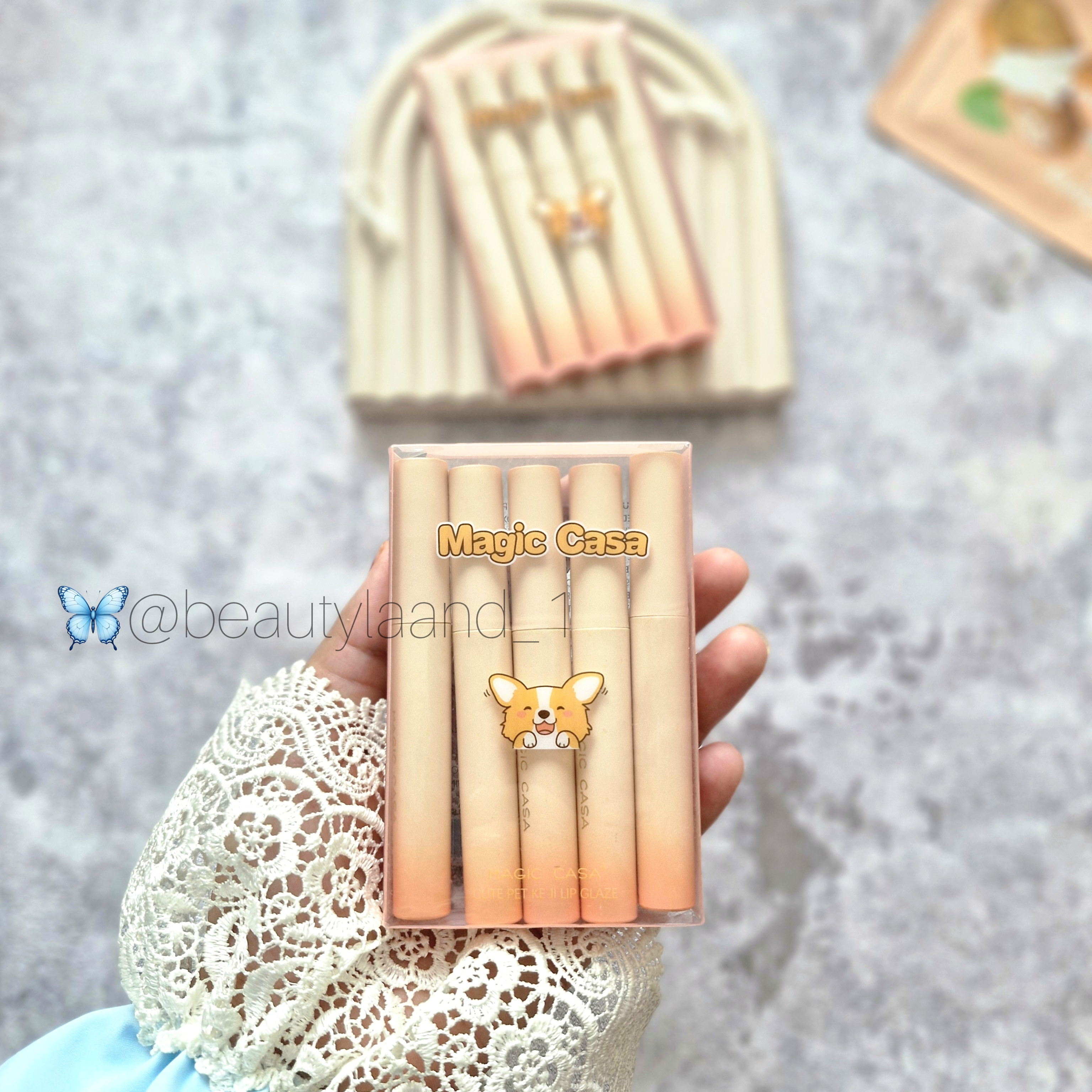 پک رژ لب مخملی Magic Casa