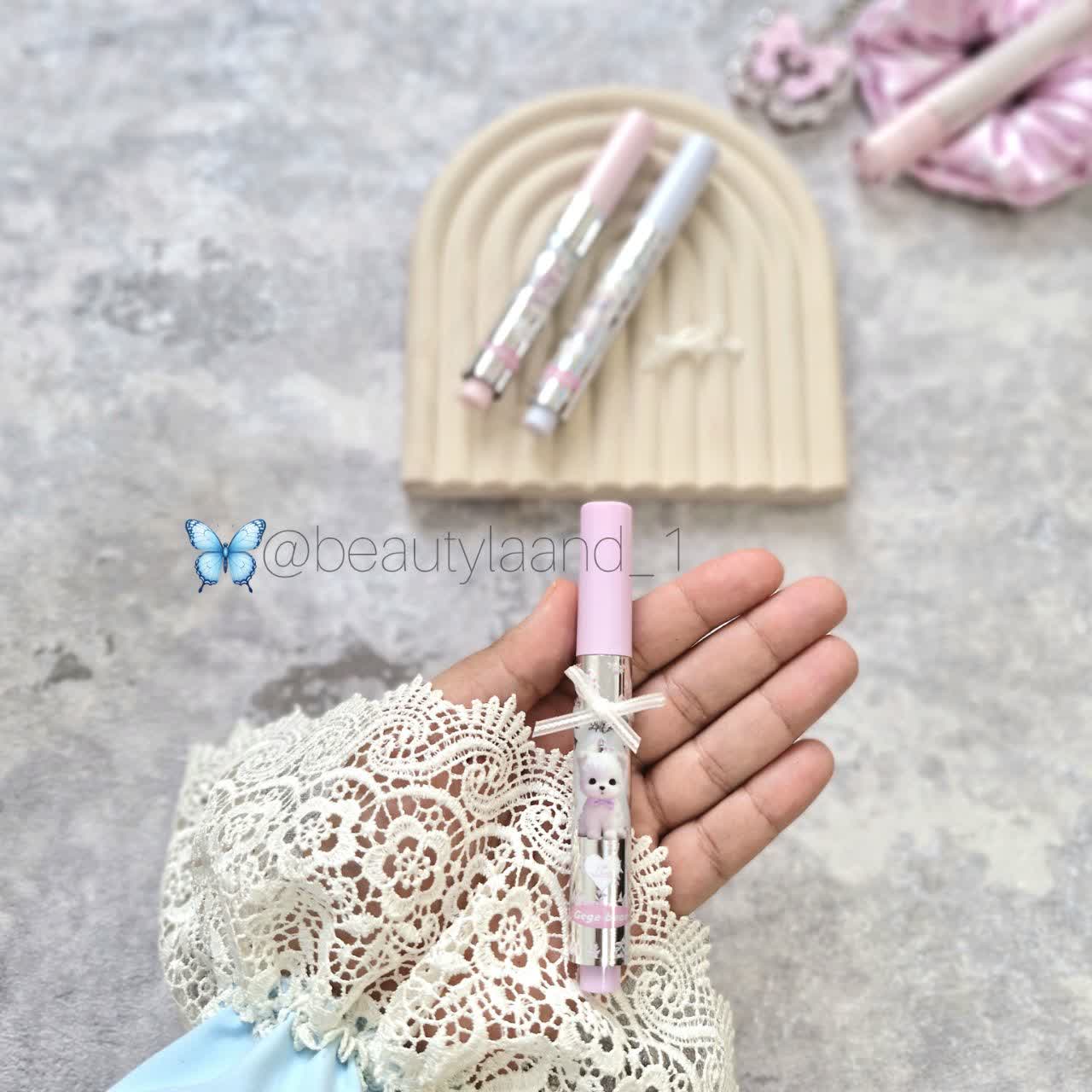 رژ براق کُره ای مدل بارلین